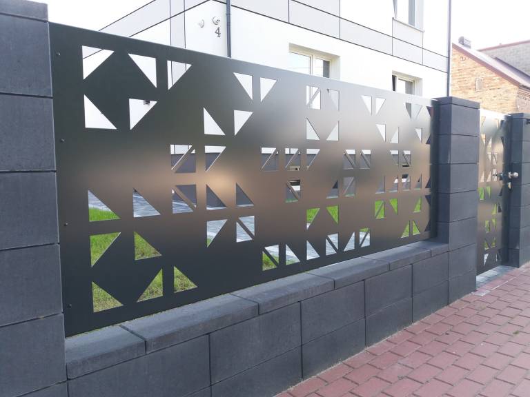 nowoczesne ogrodzenie z kost bet murki grafitowe antracyt montaż ogrodzeń