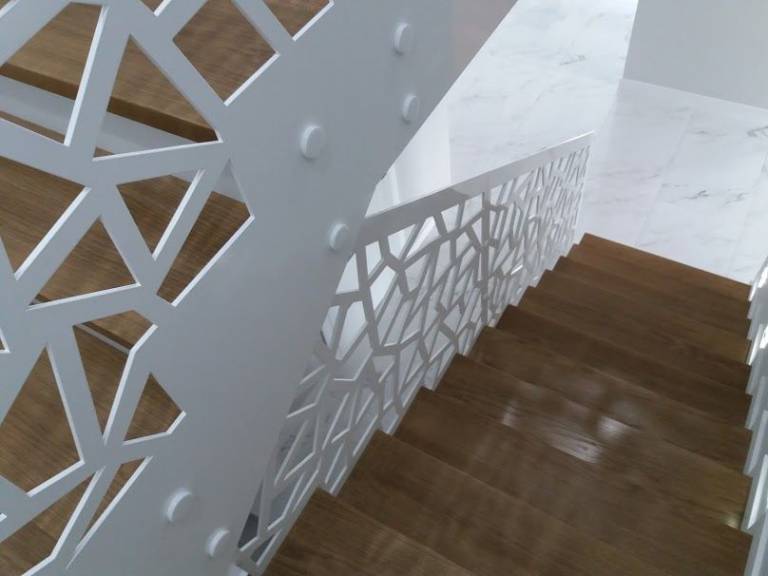 Panel ażurowy balustrady wewnętrznej kolor biały